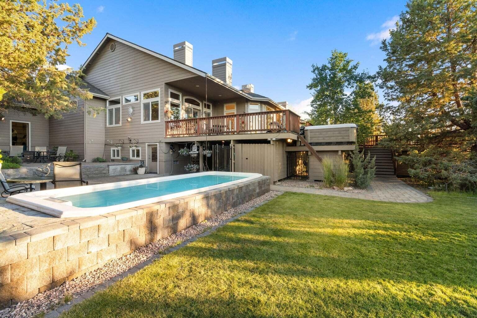 6904 SW Joshua Court