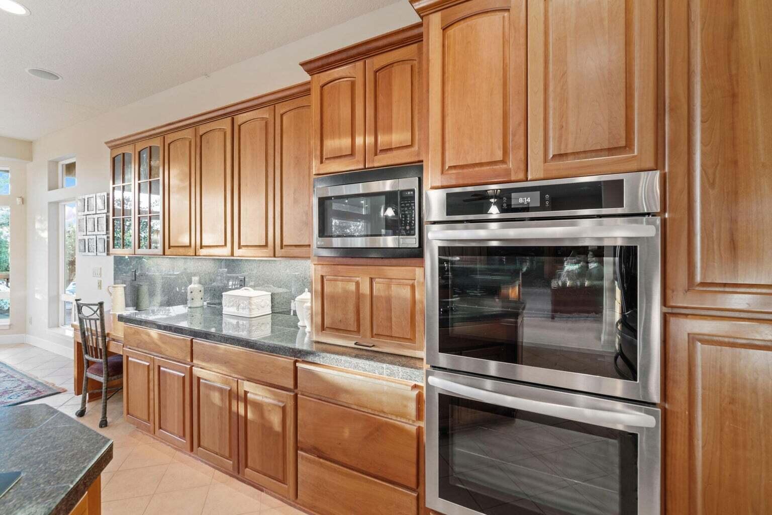 6904 SW Joshua Court