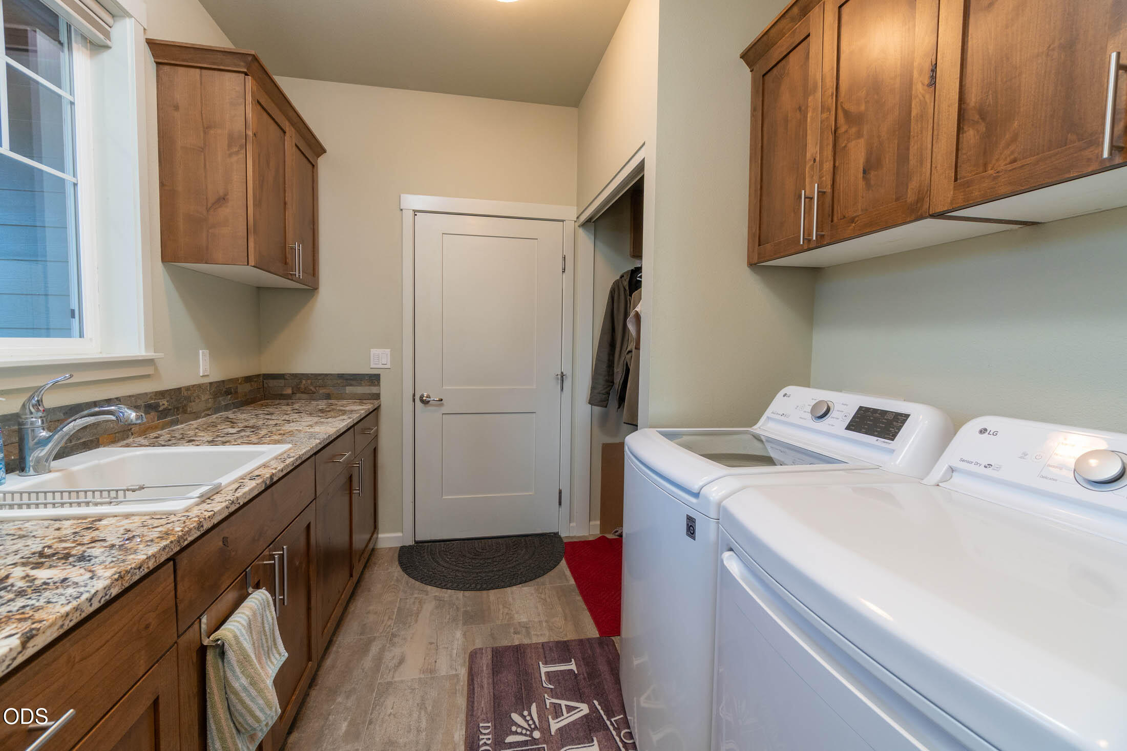 17101 SE Hopi Road