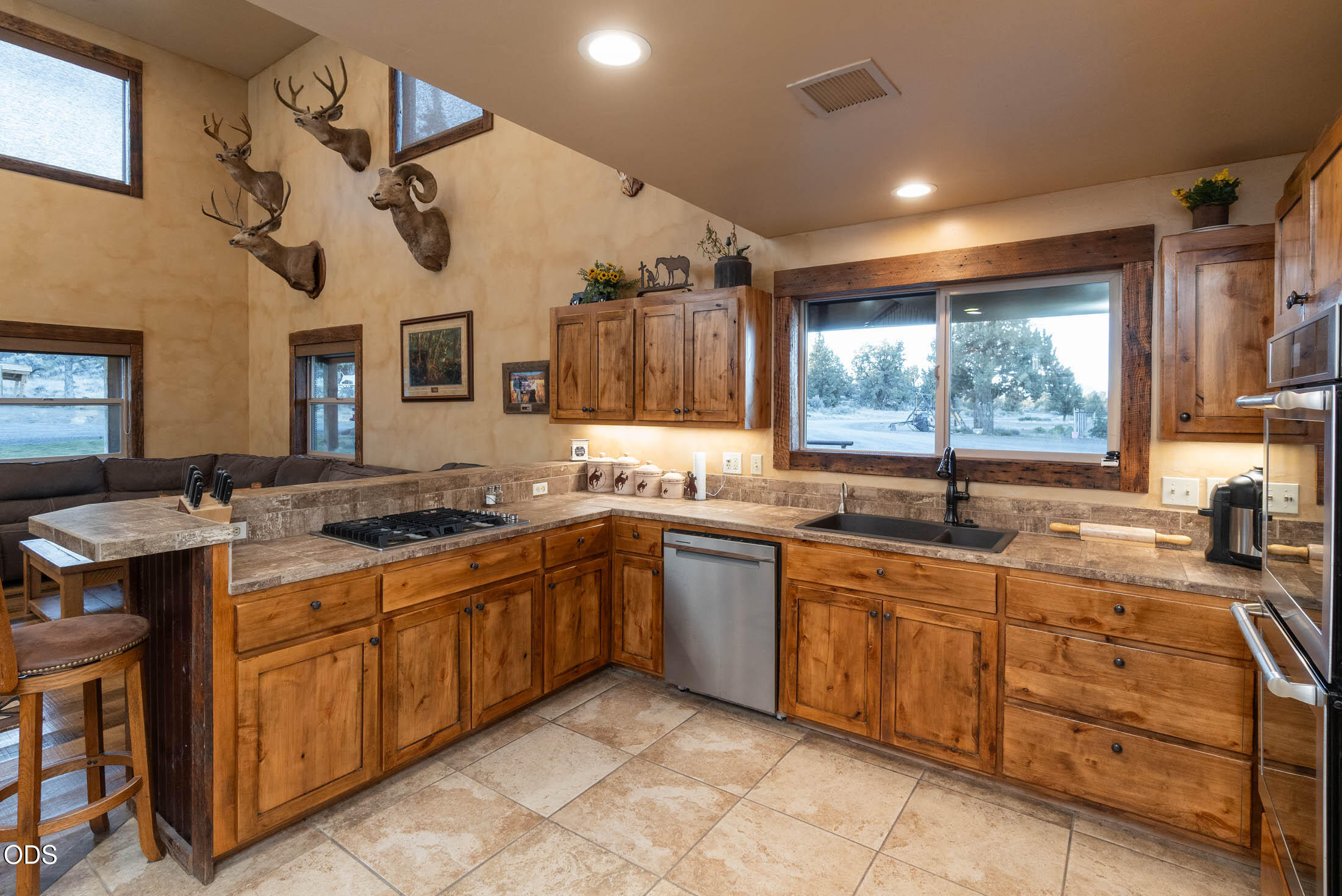 16470 SW Highway 126