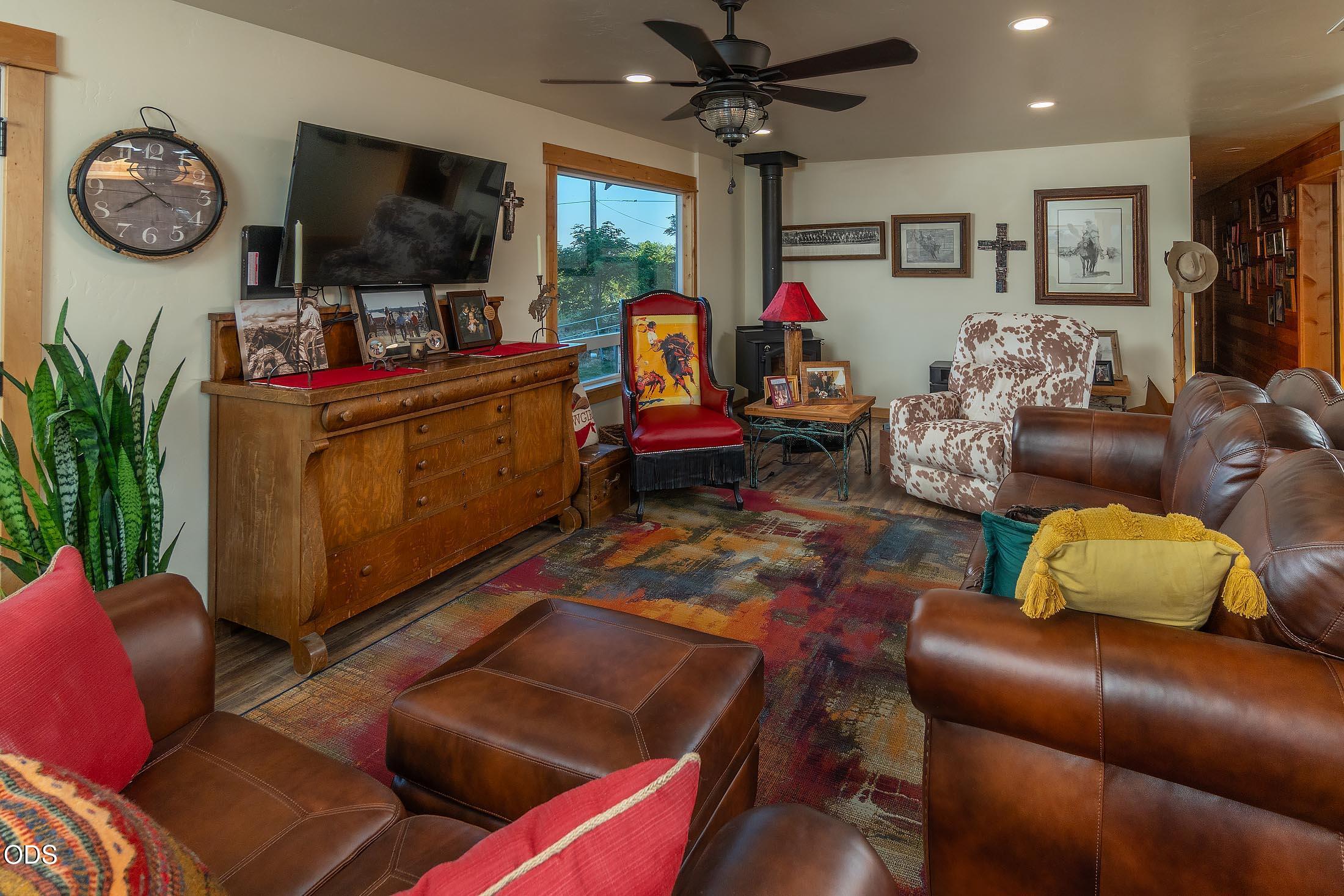 14900 SW Miller Trail