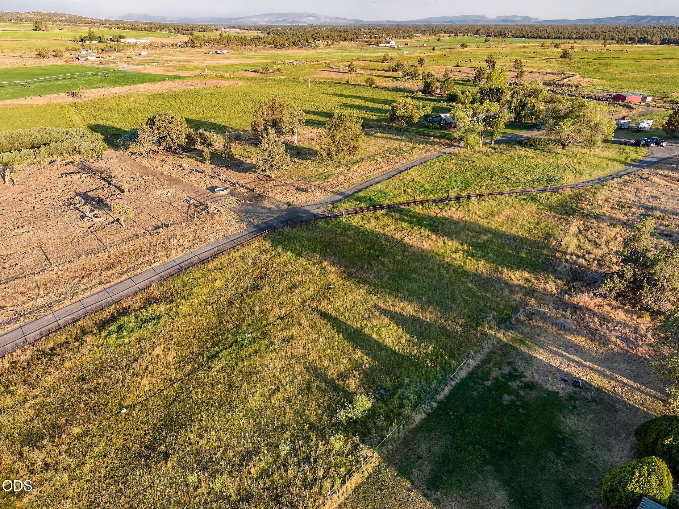 14900 SW Miller Trail