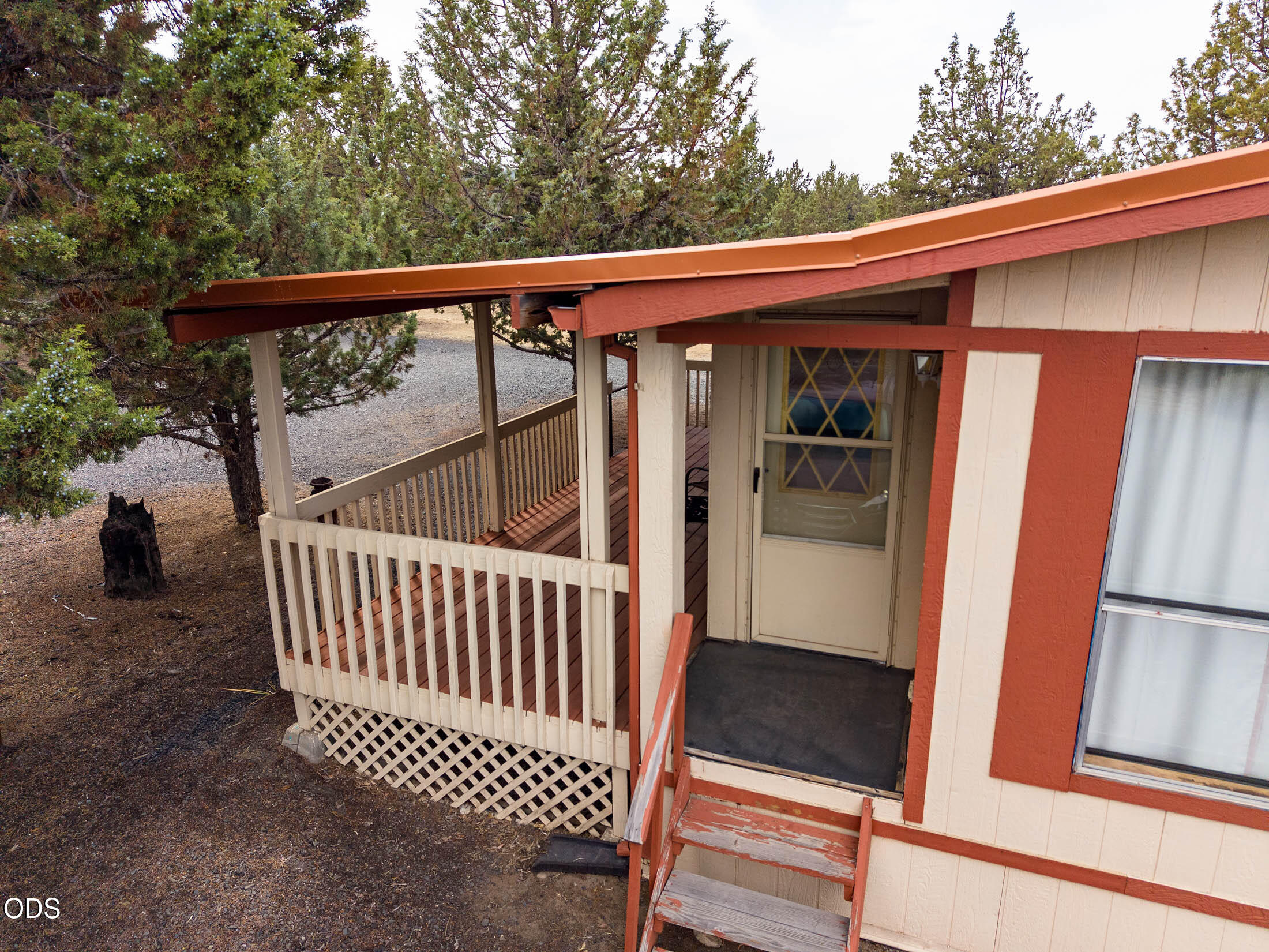 1643 SE Akins Drive
