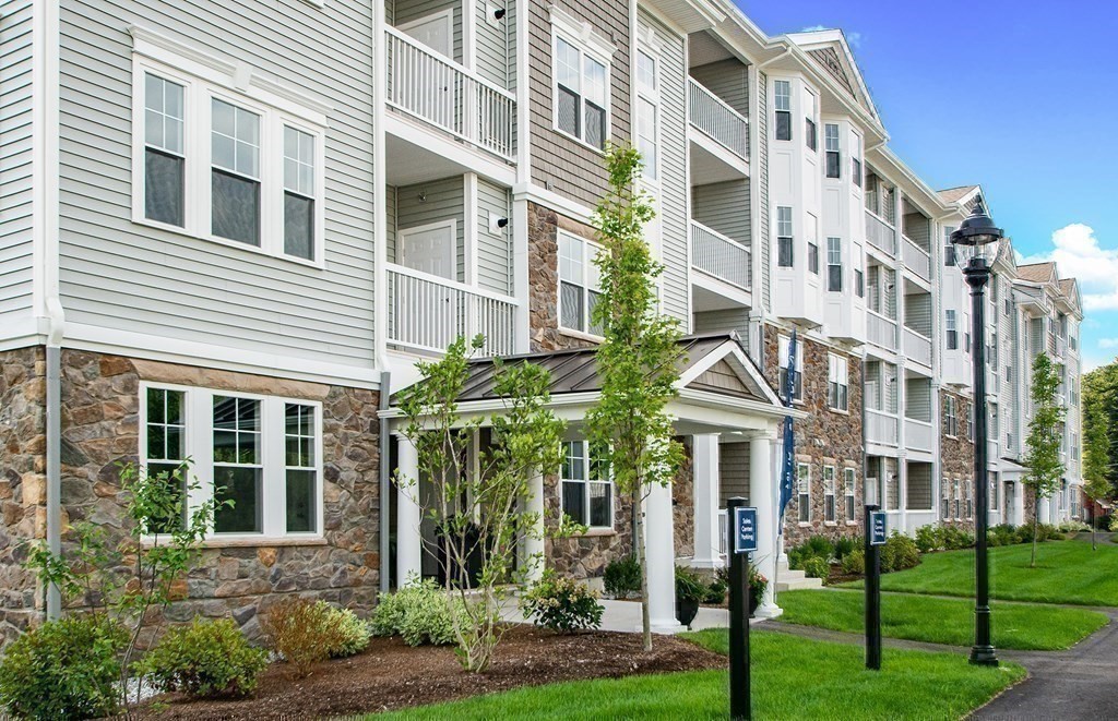 260 Martins Landing Way # 07304