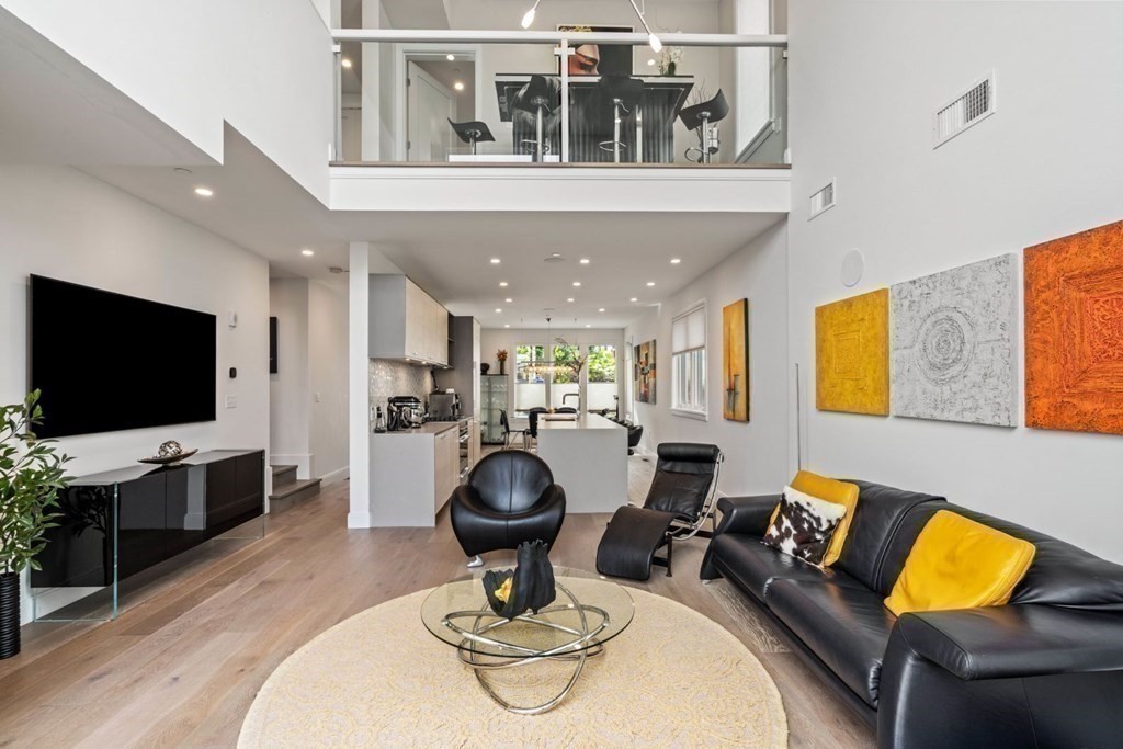 44 Forbes Street # 44