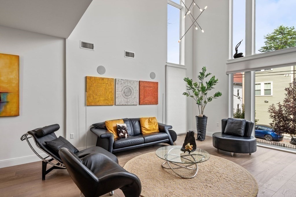 44 Forbes Street # 44