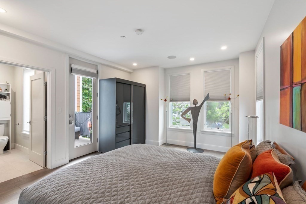 44 Forbes Street # 44