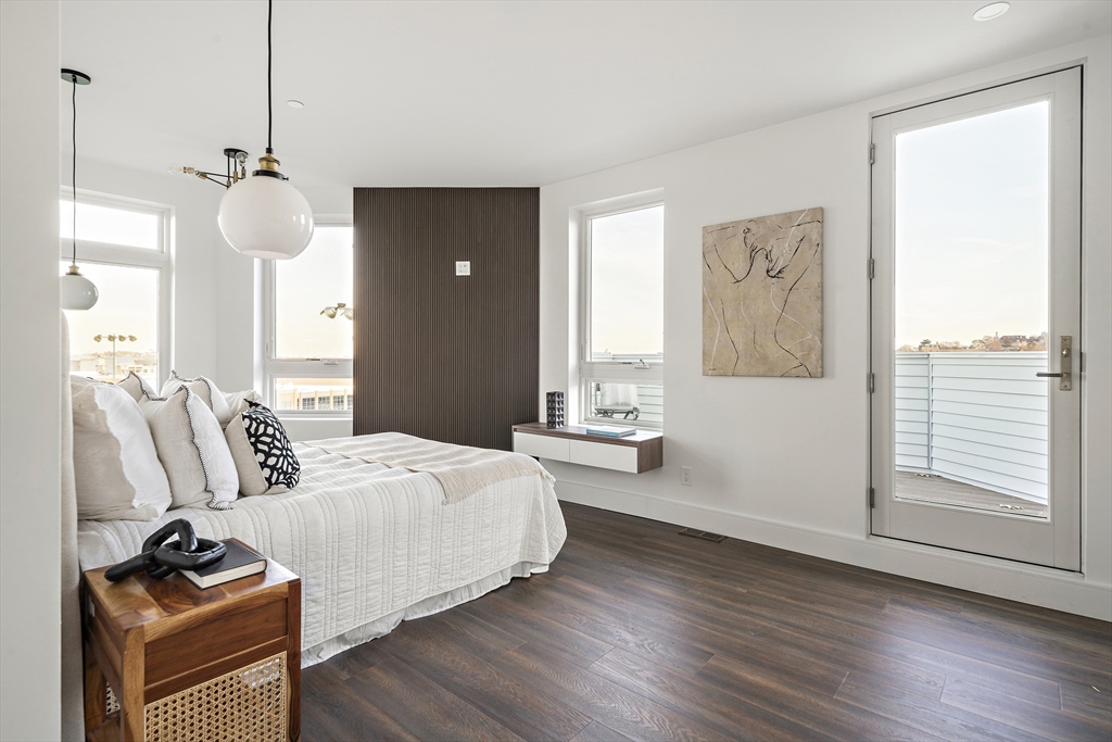 29 Woodford Street # 1