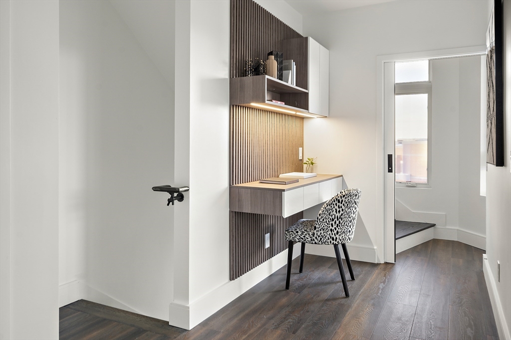 29 Woodford Street # 1