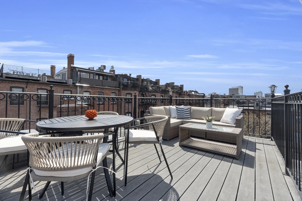 8 Greenwich Park # 3