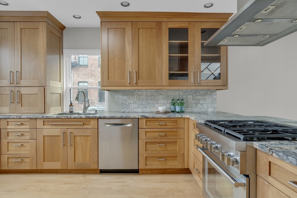 8 Greenwich Park # 3