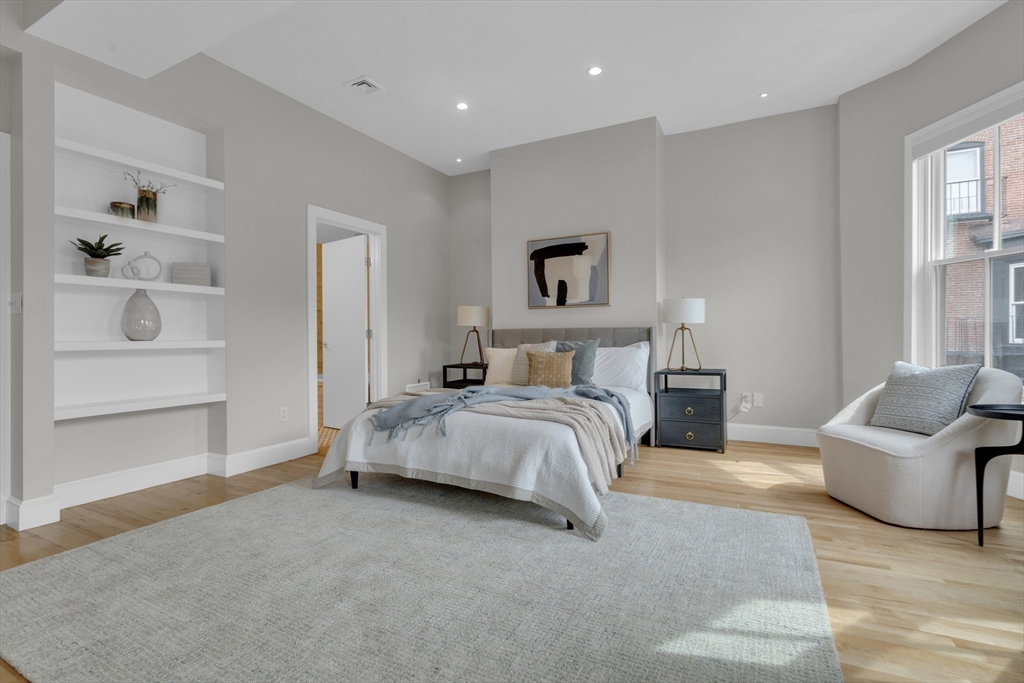 8 Greenwich Park # 3