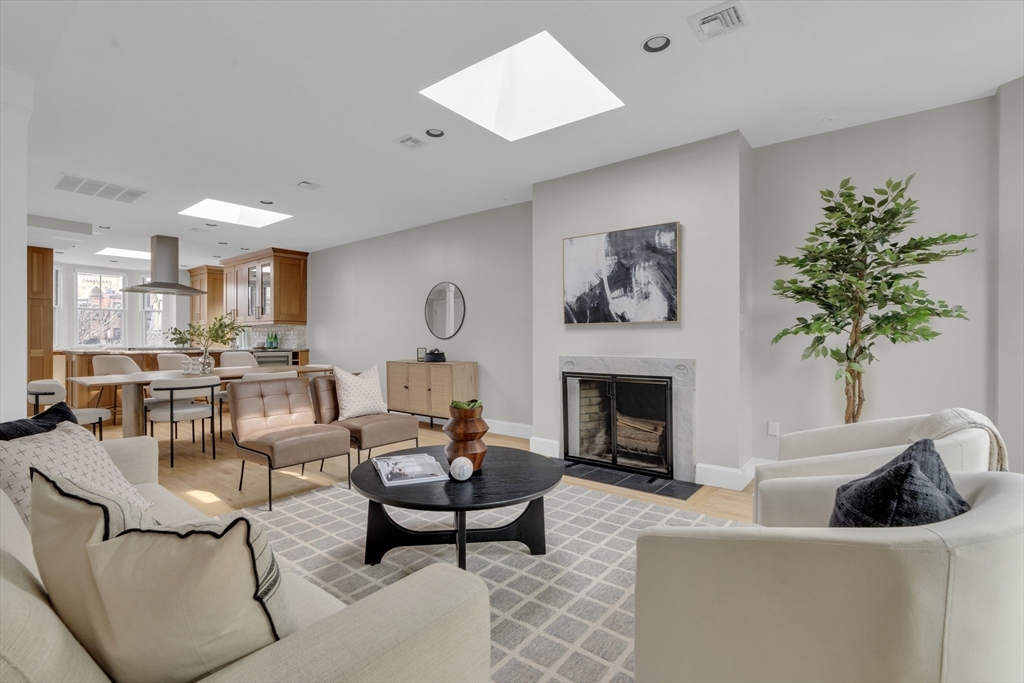 8 Greenwich Park # 3