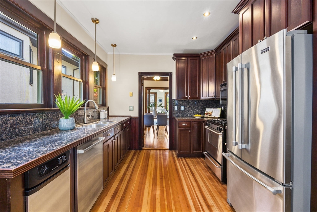 8 Mount Cushing Ter # 2