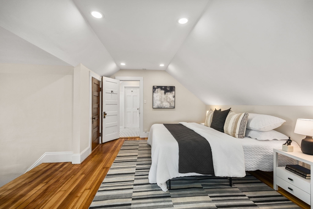 8 Mount Cushing Ter # 2