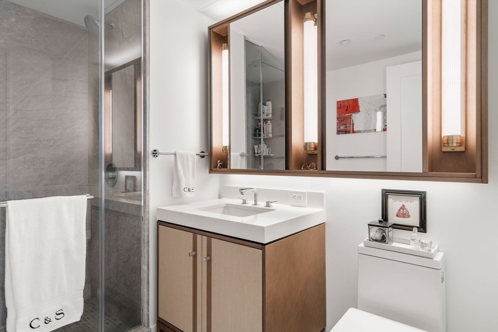 380 Harrison Ave # 1121