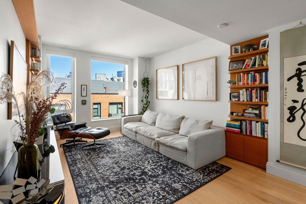 380 Harrison Ave # 1121