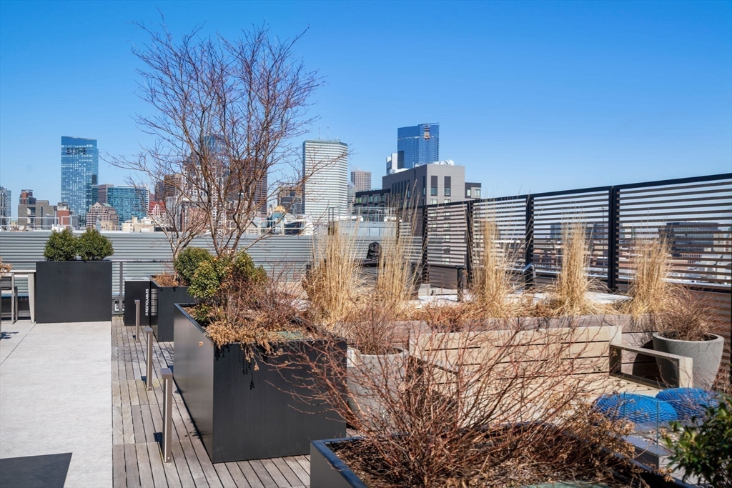 380 Harrison Ave # 1121