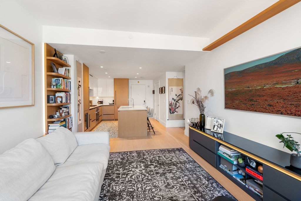 380 Harrison Ave # 1121