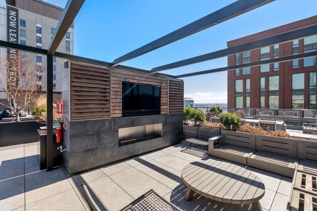 380 Harrison Ave # 1121