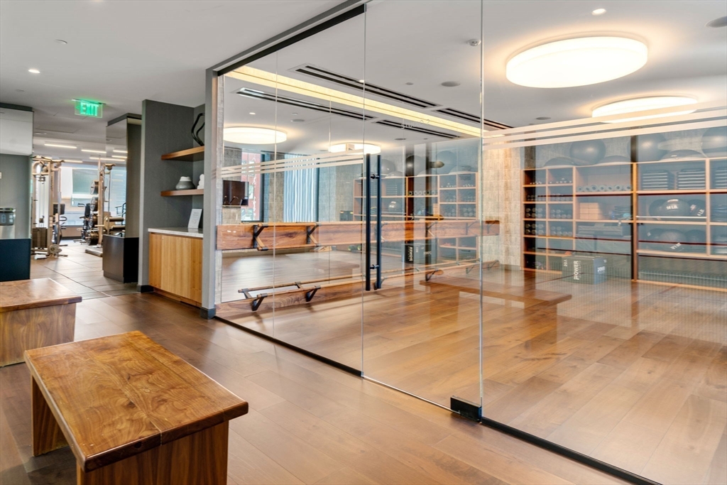 380 Harrison Ave # 1121