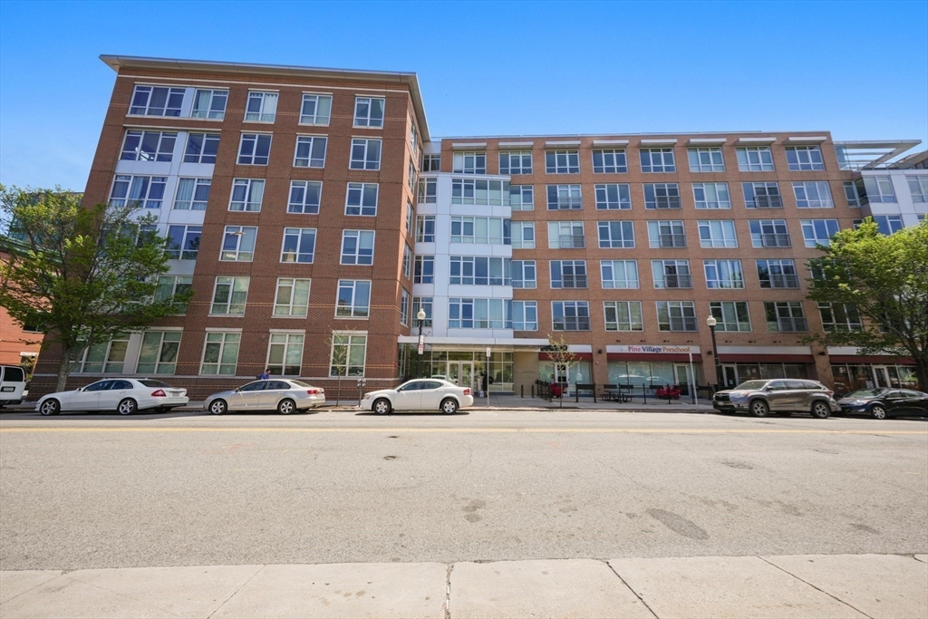 700 Harrison Ave # 610 Unit: PH-610