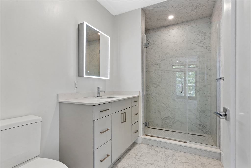 1948-1950 Washington St # 3E