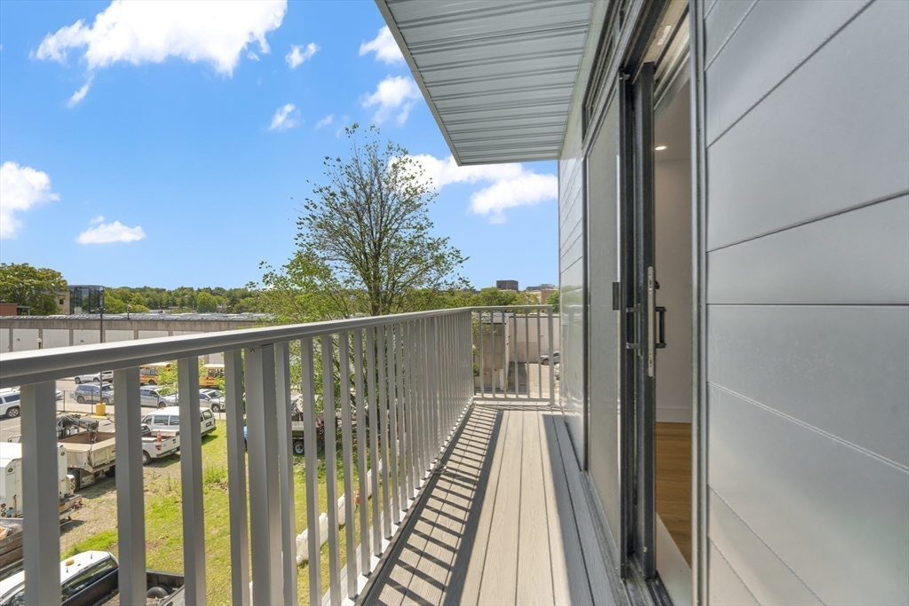 1948-1950 Washington St # 3E