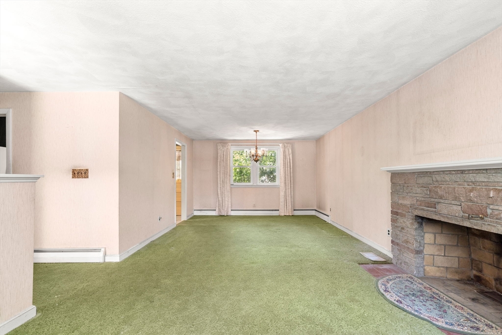37 Freemont St