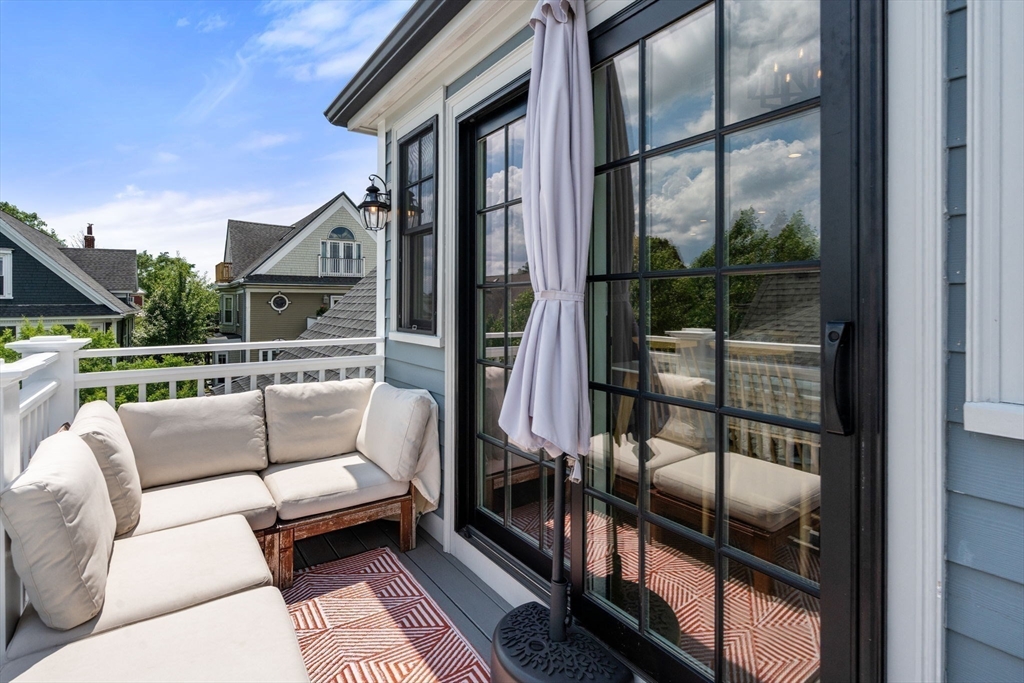 67 Sawyer Ave # 3