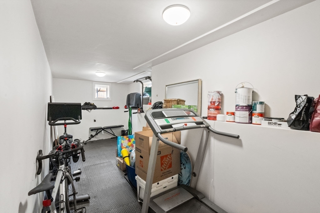 67 Sawyer Ave # 3