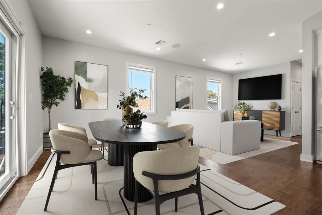 7 Langford Park # 3