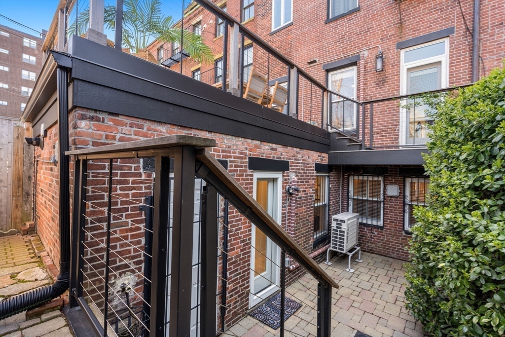 203 West Springfield Street # 1