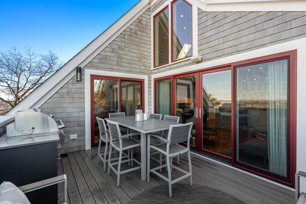 27 Salcombe Street, Unit 2