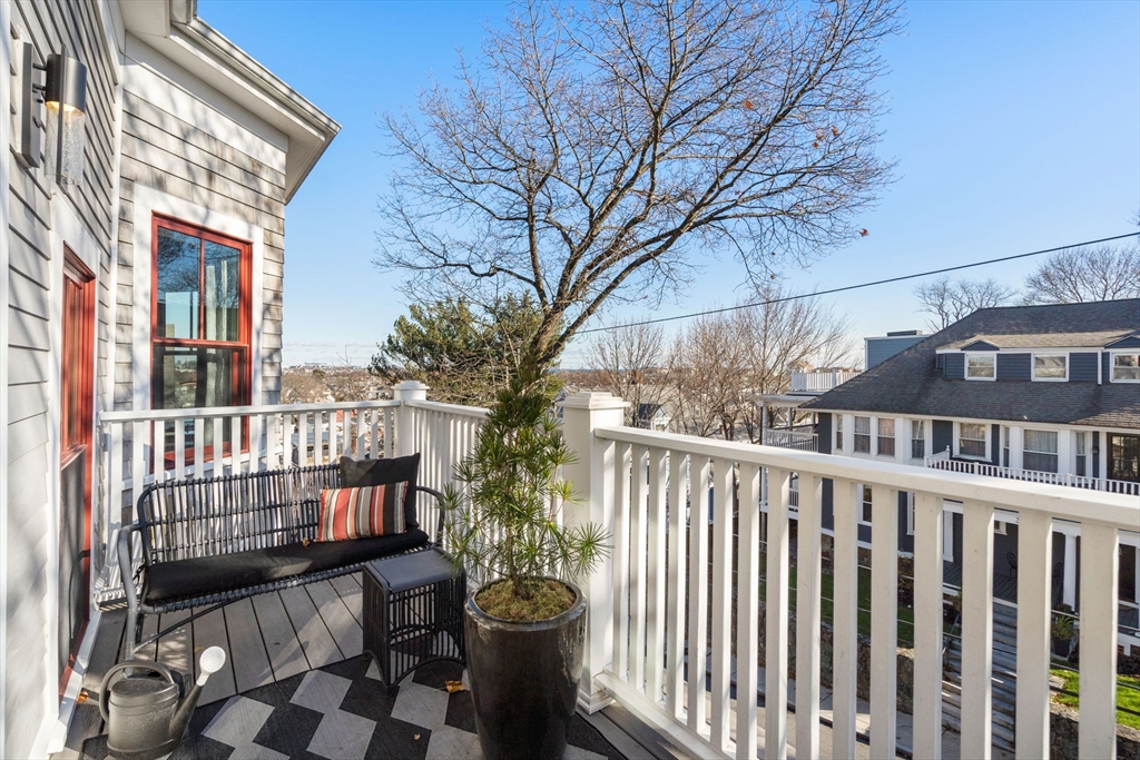 27 Salcombe Street, Unit 2