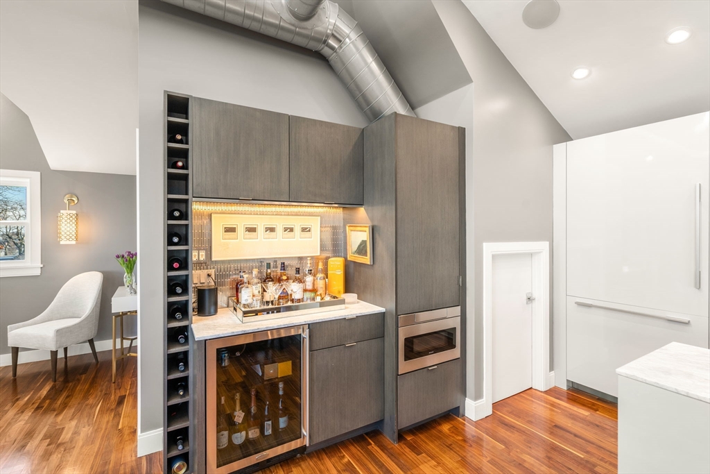 27 Salcombe Street, Unit 2