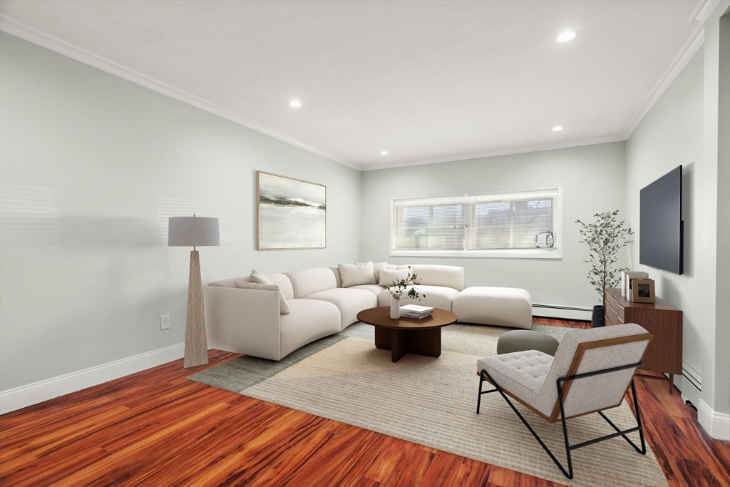 16 Everett Ave Unit: GC