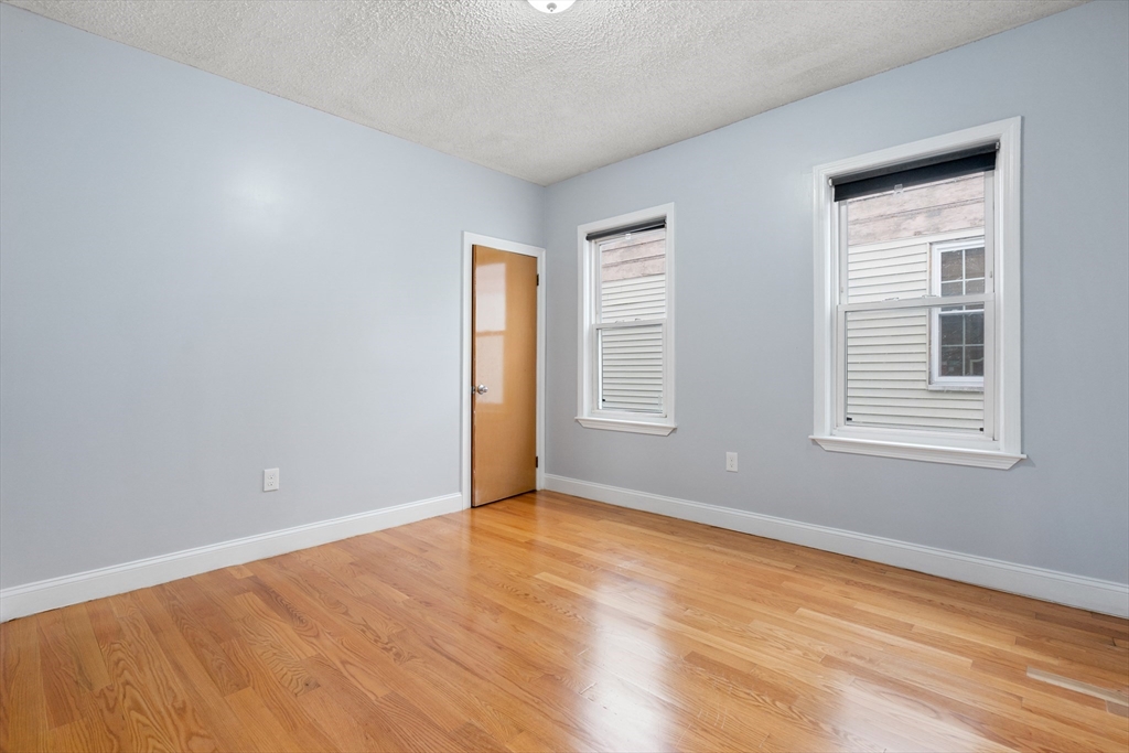 97 Welles Ave # 3
