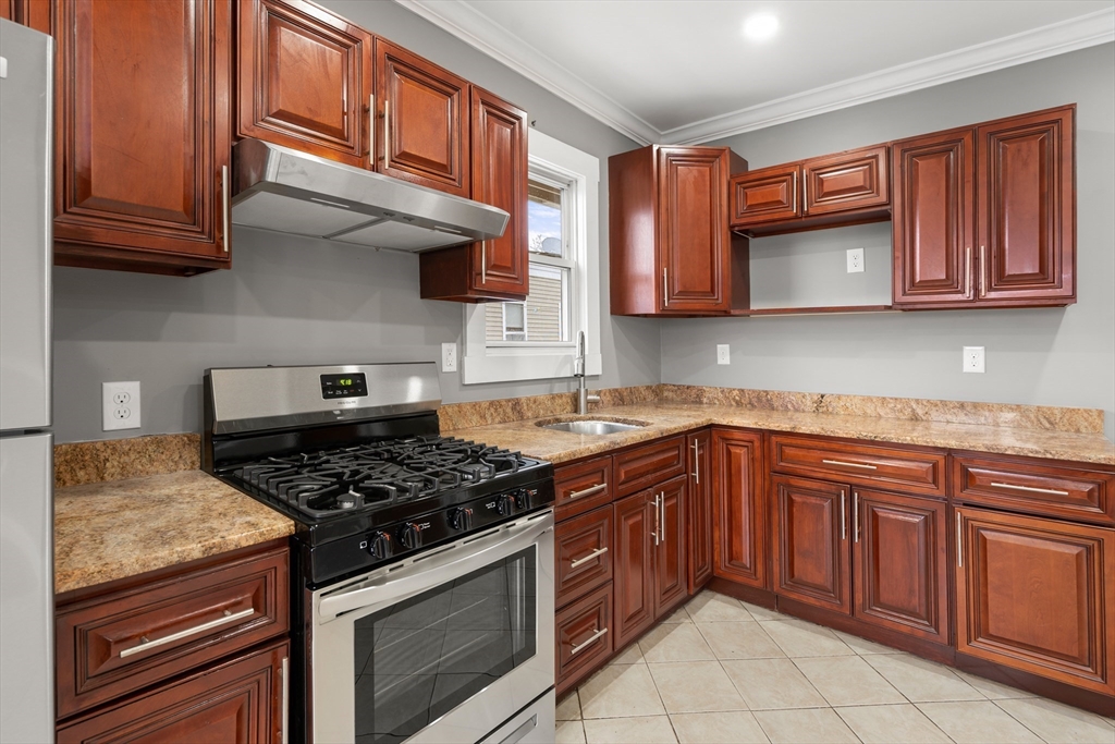 97 Welles Ave # 3