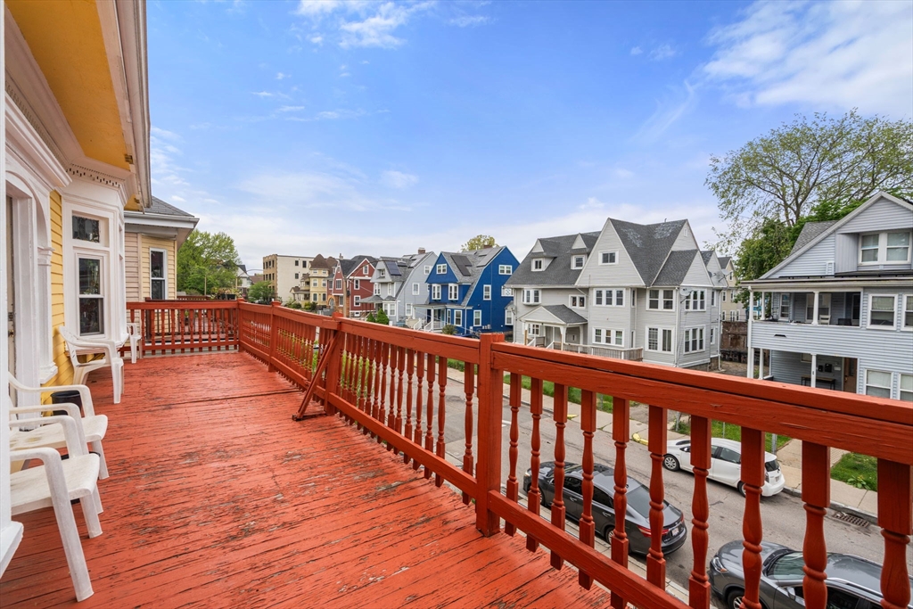 34 Bicknell St