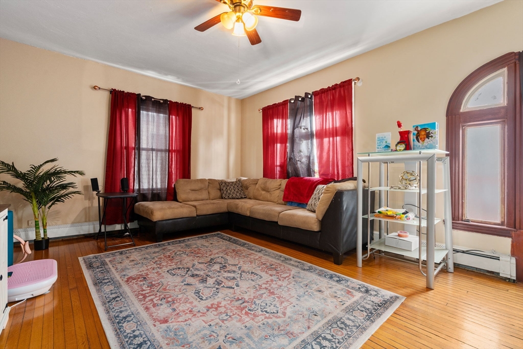 34 Bicknell St