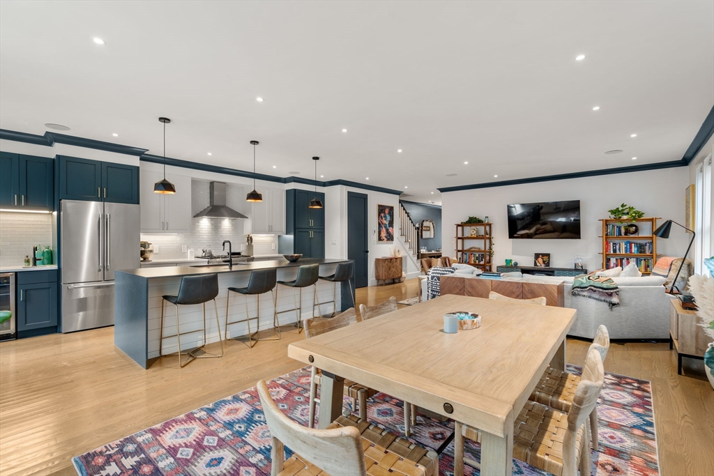 5 Caspian Way Unit: U:2