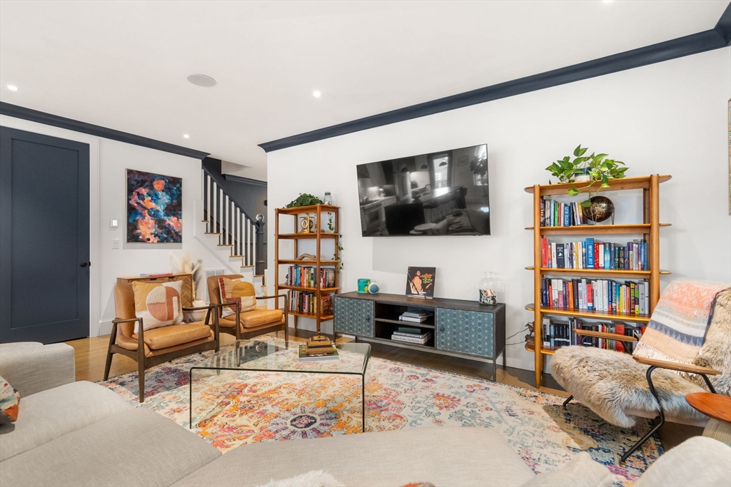 5 Caspian Way Unit: U:2