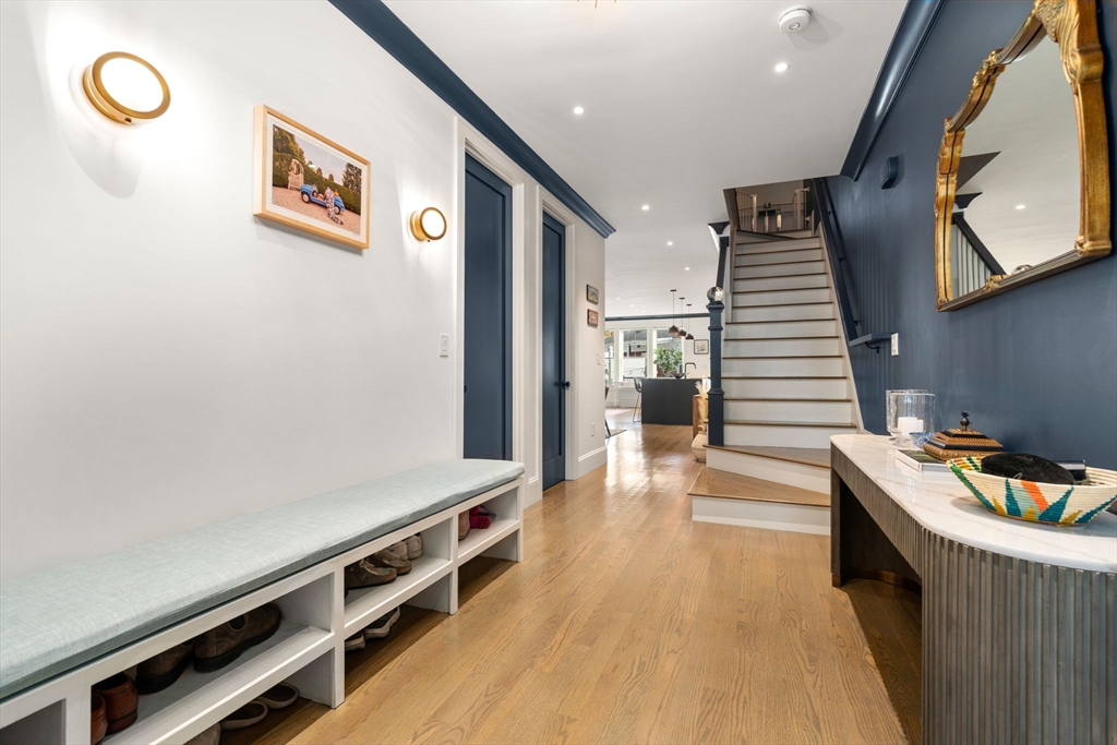 5 Caspian Way Unit: U:2