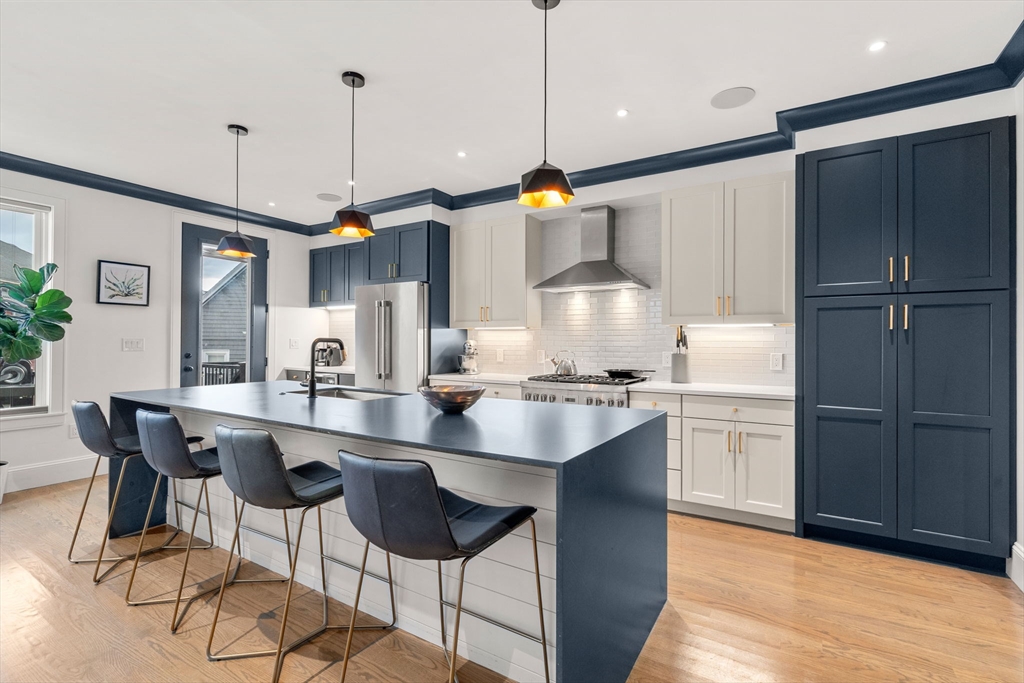 5 Caspian Way Unit: U:2