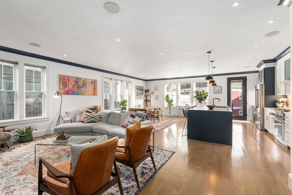 5 Caspian Way Unit: U:2