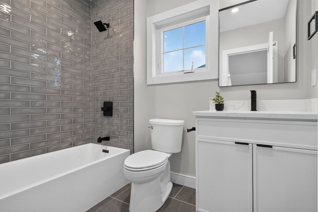 28 Amsden Street # 28
