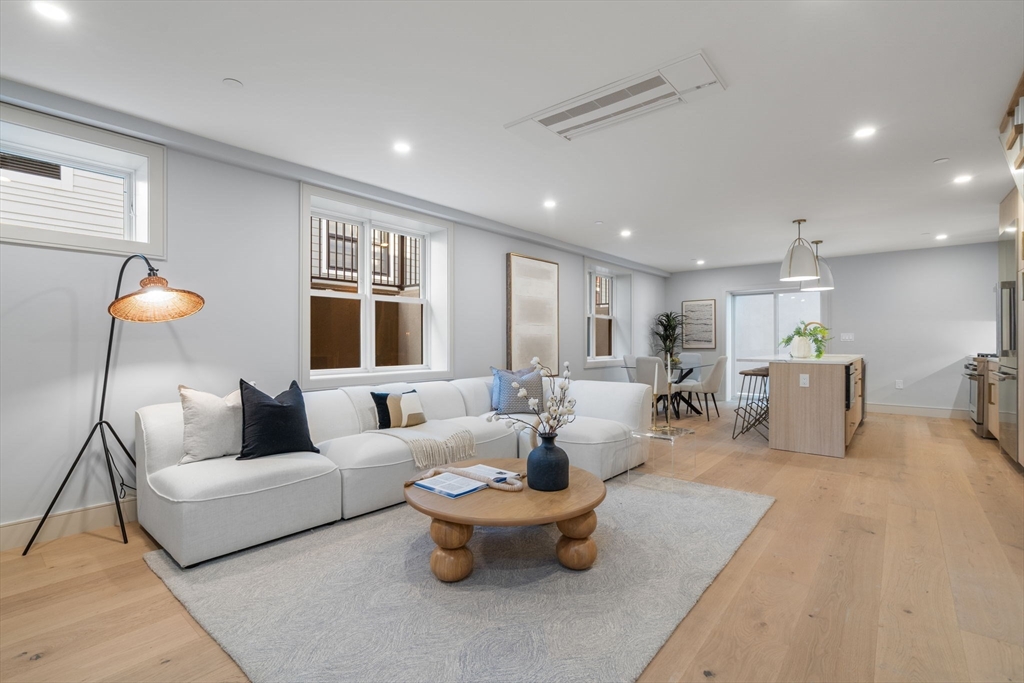 37 Pearl Street # 4