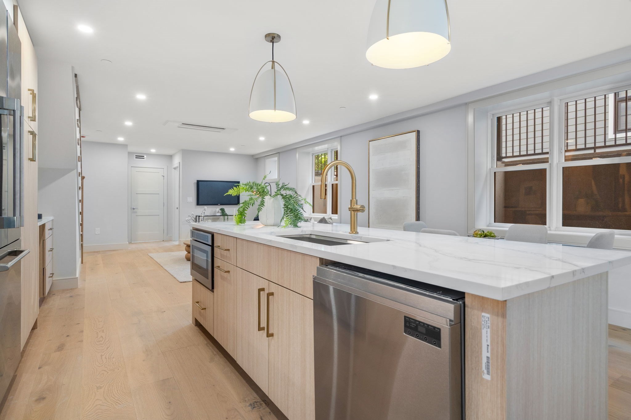 37 Pearl Street # 4