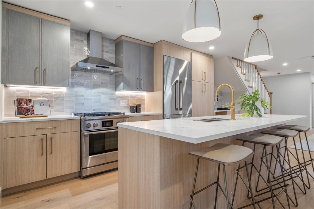37 Pearl Street # 4